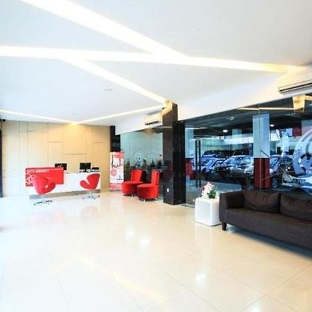 Citismart Hotel Pekanbaru Exterior foto